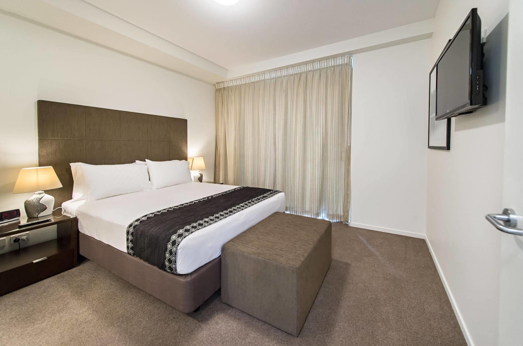 Empire Apartment Hotel Rockhampton Exterior foto